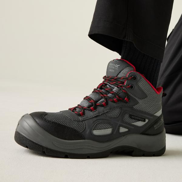 LimestnS6Wpf Boot, front