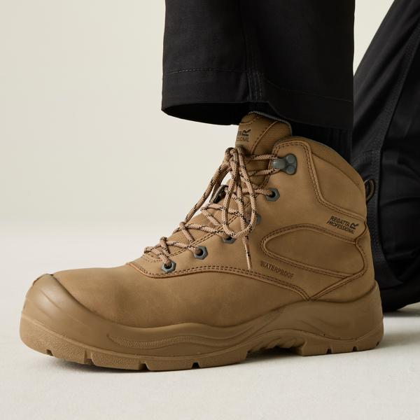 GuardstnS7WpfHik, front